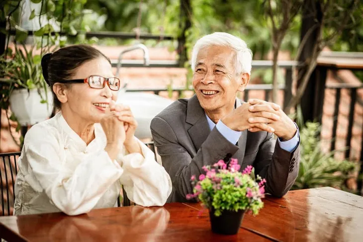Điều ước thứ 7: Nữ sinh bị bố bỏ rơi tổ chức đám cưới cho ông bà ngoại - Ảnh 6. Điều ước thứ 7: Nữ sinh bị bố bỏ rơi tổ chức đám cưới cho ông bà ngoại - Ảnh 6.