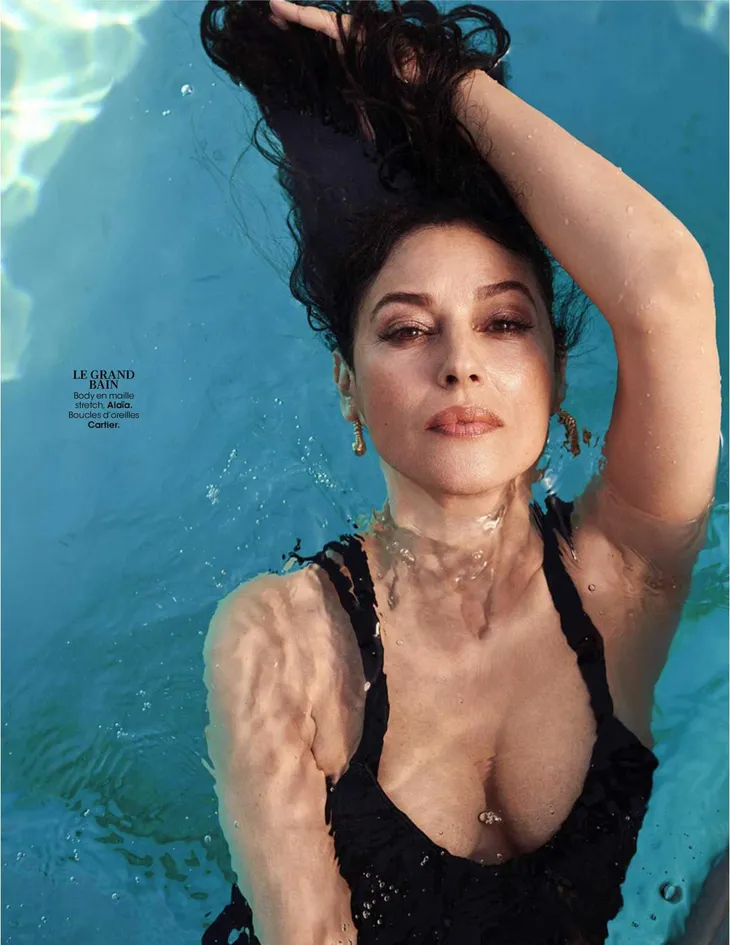 54 tuổi, Monica Bellucci vẫn khiến cánh mày râu điêu đứng - Ảnh 1. 54 tuổi, Monica Bellucci vẫn khiến cánh mày râu điêu đứng - Ảnh 1.