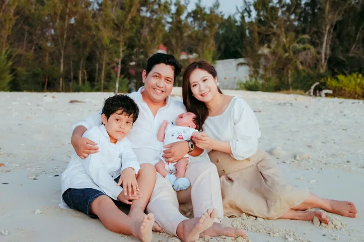Diễn viên Thanh Thúy nhớ về thời kỳ tuyệt vọng khi không mang thai - Ảnh 1. Diễn viên Thanh Thúy nhớ về thời kỳ tuyệt vọng khi không mang thai - Ảnh 1.