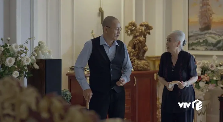 Mê cung - Tập 21: Ai cố tình lấy lời nguyền năm xưa dọa mẹ con Đồng Vĩnh sợ run người? - Ảnh 5. Mê cung - Tập 21: Ai cố tình lấy lời nguyền năm xưa dọa mẹ con Đồng Vĩnh sợ run người? - Ảnh 5.