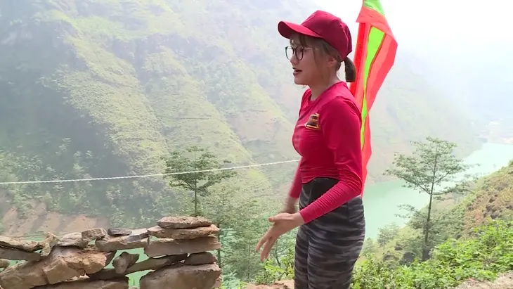 Cuộc đua kỳ thú - Tập 1: Đỗ Mỹ Linh - Xuân Tiền nhận làm bố mẹ dỗ dành chú heo con - Ảnh 4. Cuộc đua kỳ thú - Tập 1: Đỗ Mỹ Linh - Xuân Tiền nhận làm bố mẹ dỗ dành chú heo con - Ảnh 4.