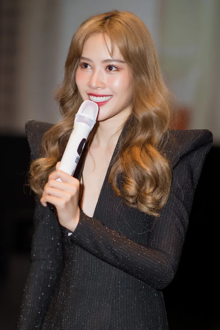 Nam Thư: Tôi bắt tay với Nam Em vì mắc nợ - Ảnh 3. Nam Thư: Tôi bắt tay với Nam Em vì mắc nợ - Ảnh 3.