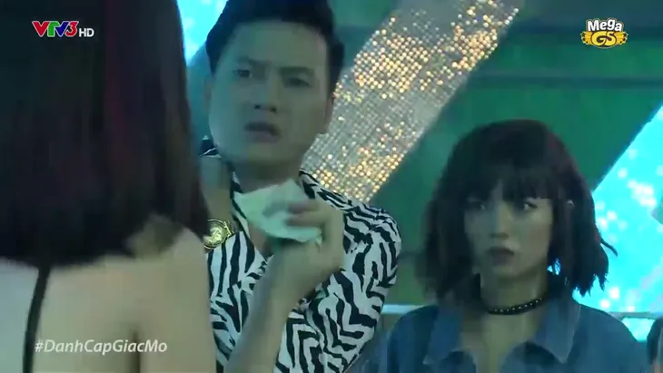 Đánh cắp giấc mơ - Tập 11: Hải Vân bất ngờ chạm mặt Thu Hoài sau hơn 10 năm - Ảnh 4. Đánh cắp giấc mơ - Tập 11: Hải Vân bất ngờ chạm mặt Thu Hoài sau hơn 10 năm - Ảnh 4.