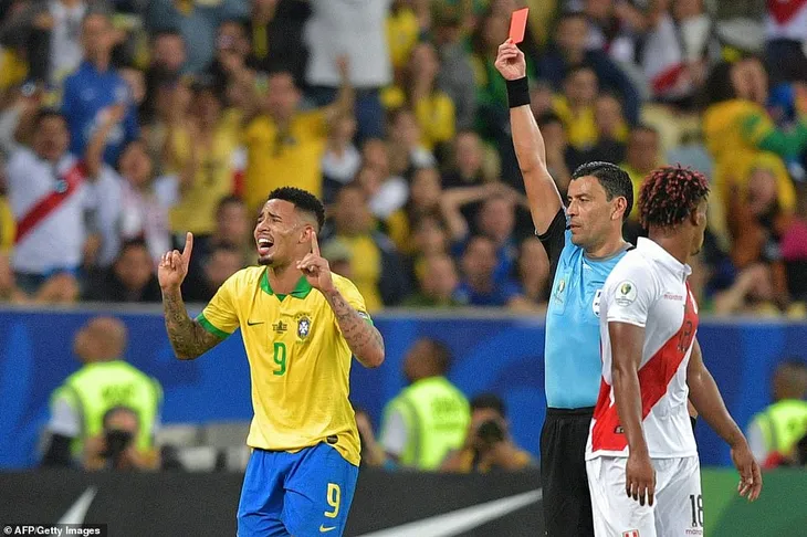 ẢNH: Jesus nhận thẻ đỏ, Brazil vẫn vô địch Copa America sau 12 năm chờ đợi - Ảnh 12. ẢNH: Jesus nhận thẻ đỏ, Brazil vẫn vô địch Copa America sau 12 năm chờ đợi - Ảnh 12.