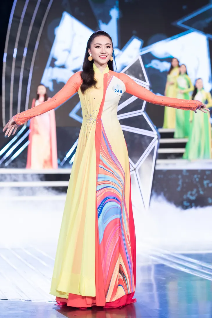Top 20 thí sinh phía Bắc lọt Chung kết Miss World Việt Nam 2019 - Ảnh 5. Top 20 thí sinh phía Bắc lọt Chung kết Miss World Việt Nam 2019 - Ảnh 5.