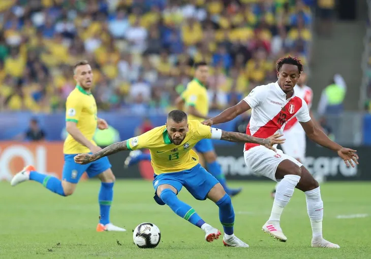 ẢNH: Jesus nhận thẻ đỏ, Brazil vẫn vô địch Copa America sau 12 năm chờ đợi - Ảnh 11. ẢNH: Jesus nhận thẻ đỏ, Brazil vẫn vô địch Copa America sau 12 năm chờ đợi - Ảnh 11.