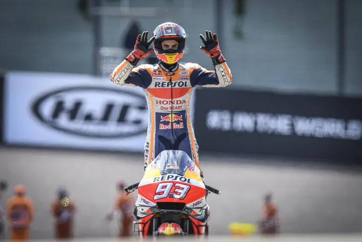 MotoGP: Marc Marquez giành chiến thắng thuyết phục tại Sachsenring - Ảnh 1. MotoGP: Marc Marquez giành chiến thắng thuyết phục tại Sachsenring - Ảnh 1.