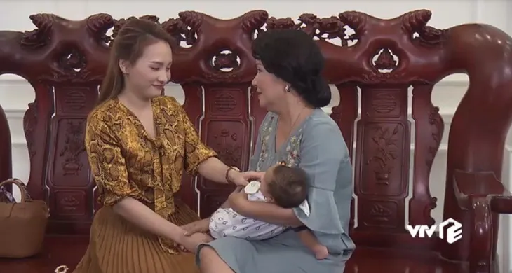 Về nhà đi con - Tập 85: Sau tất cả, 3 cô con gái của ông Sơn đều hạnh phúc trong cảnh kết đẹp như mơ - Ảnh 6. Về nhà đi con - Tập 85: Sau tất cả, 3 cô con gái của ông Sơn đều hạnh phúc trong cảnh kết đẹp như mơ - Ảnh 6.