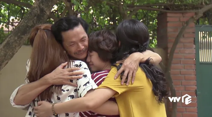 CHÍNH THỨC: “Về nhà đi con” ngoại truyện phát sóng liên tục 5 tập trên VTV Giải trí - Ảnh 1. CHÍNH THỨC: “Về nhà đi con” ngoại truyện phát sóng liên tục 5 tập trên VTV Giải trí - Ảnh 1.