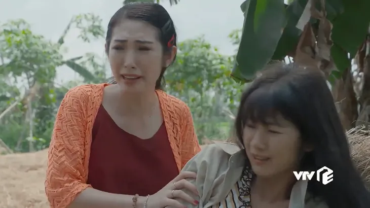 Bán chồng - Tập 8: Nương nhìn chồng thể hiện tình yêu dành cho chị dâu - Ảnh 4. Bán chồng - Tập 8: Nương nhìn chồng thể hiện tình yêu dành cho chị dâu - Ảnh 4.