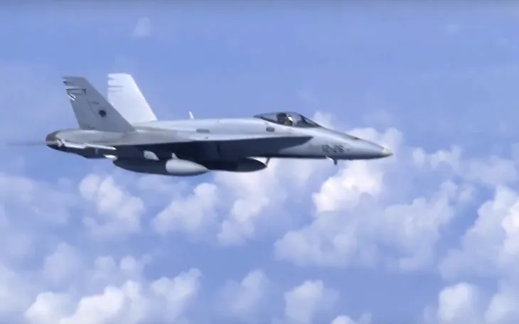 Tiêm kích NATO tiếp cận máy bay chở Bộ trưởng Bộ Quốc phòng Nga - Ảnh 2. Tiêm kích NATO tiếp cận máy bay chở Bộ trưởng Bộ Quốc phòng Nga - Ảnh 2.