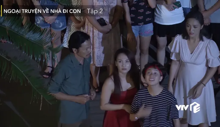 Về nhà đi con ngoại truyện - Tập 2: Dương (Bảo Hân) khốn đốn vì bị bạn gái theo đuổi mà Bảo mãi chưa về nước - Ảnh 2. Về nhà đi con ngoại truyện - Tập 2: Dương (Bảo Hân) khốn đốn vì bị bạn gái theo đuổi mà Bảo mãi chưa về nước - Ảnh 2.