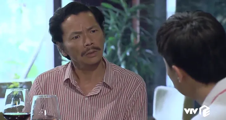 Về nhà đi con ngoại truyện - Tập 3: Huệ chạnh lòng khi thấy vợ cũ của Quốc quay về - Ảnh 15. Về nhà đi con ngoại truyện - Tập 3: Huệ chạnh lòng khi thấy vợ cũ của Quốc quay về - Ảnh 15.