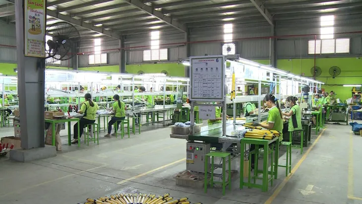 Bộ Tài chính đề xuất giảm thuế cho doanh nghiệp nhỏ và siêu nhỏ - Ảnh 2. Bộ Tài chính đề xuất giảm thuế cho doanh nghiệp nhỏ và siêu nhỏ - Ảnh 2.