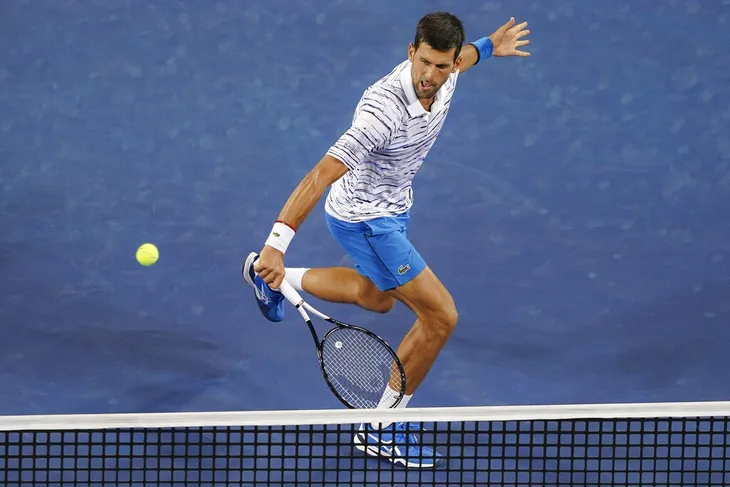 Novak Djokovic 1-2 (6/3, 3/6, 3/6) Daniil Medvedev: Ngược dòng vào chung kết! - Ảnh 1. Novak Djokovic 1-2 (6/3, 3/6, 3/6) Daniil Medvedev: Ngược dòng vào chung kết! - Ảnh 1.