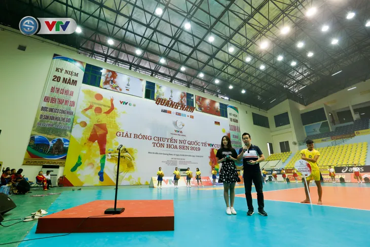 Sơ duyệt lễ khai mạc Giải bóng chuyền nữ quốc tế VTV Cup Tôn Hoa Sen 2019 - Ảnh 2. Sơ duyệt lễ khai mạc Giải bóng chuyền nữ quốc tế VTV Cup Tôn Hoa Sen 2019 - Ảnh 2.
