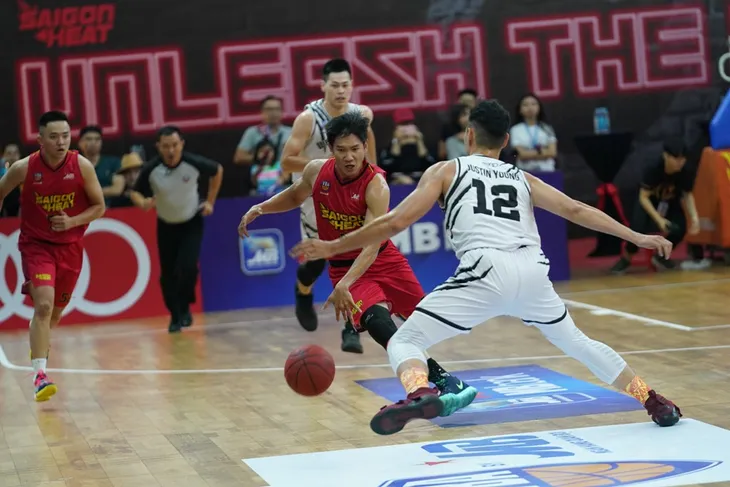 VBA 2019: Nhìn lại một mùa giải cân bằng và hấp dẫn - Ảnh 2. VBA 2019: Nhìn lại một mùa giải cân bằng và hấp dẫn - Ảnh 2.