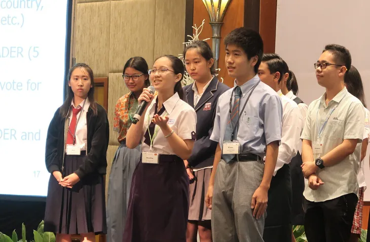 115 học sinh từ 9 nước châu Á tham chương trình “Nhà lãnh đạo trẻ châu Á” lần thứ 10 - Ảnh 2. 115 học sinh từ 9 nước châu Á tham chương trình “Nhà lãnh đạo trẻ châu Á” lần thứ 10 - Ảnh 2.