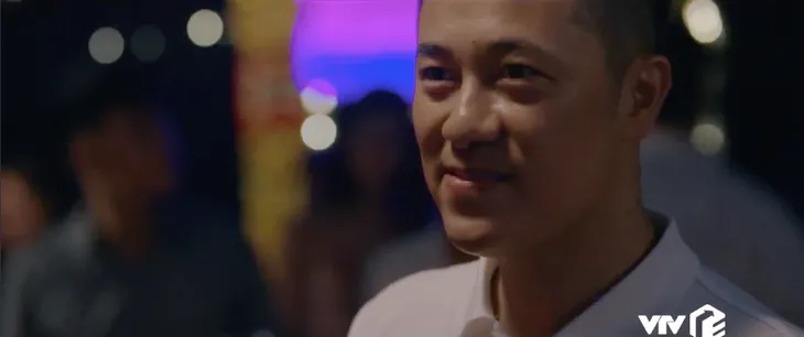 Hoa hồng trên ngực trái - Tập 5: Thái (Ngọc Quỳnh) vừa cắn câu, Trà (Lương Thanh) đã lên giường với tình cũ - Ảnh 15. Hoa hồng trên ngực trái - Tập 5: Thái (Ngọc Quỳnh) vừa cắn câu, Trà (Lương Thanh) đã lên giường với tình cũ - Ảnh 15.