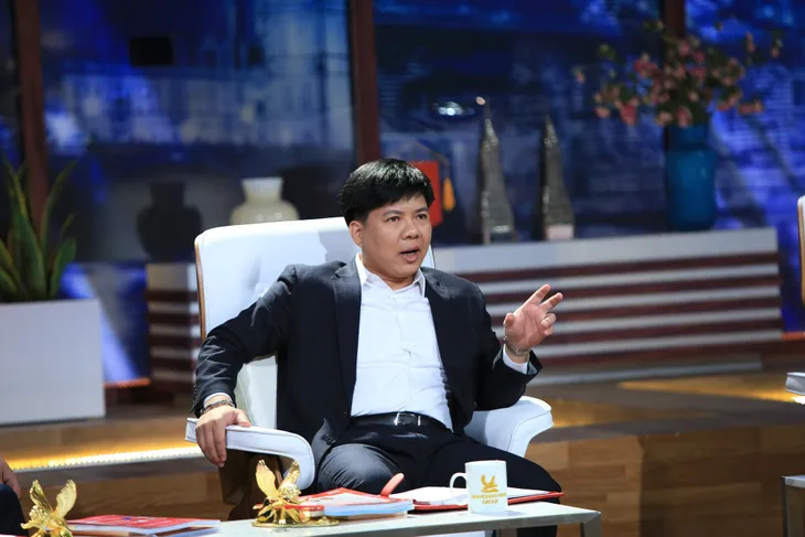 Bỏ lương 200.000 USD ở nước ngoài, Tiến sĩ công nghệ đến Shark Tank gọi vốn triệu USD - Ảnh 4. Bỏ lương 200.000 USD ở nước ngoài, Tiến sĩ công nghệ đến Shark Tank gọi vốn triệu USD - Ảnh 4.
