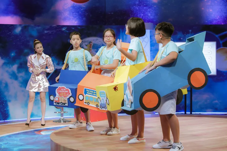 Midu bất ngờ được cô bé 13 tuổi... rủ hợp tác kinh doanh - Ảnh 5. Midu bất ngờ được cô bé 13 tuổi... rủ hợp tác kinh doanh - Ảnh 5.