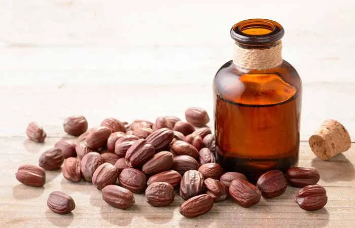 Tự làm mặt nạ thiên nhiên kiềm dầu cho tóc tại nhà - Ảnh 1. Tự làm mặt nạ thiên nhiên kiềm dầu cho tóc tại nhà - Ảnh 1.