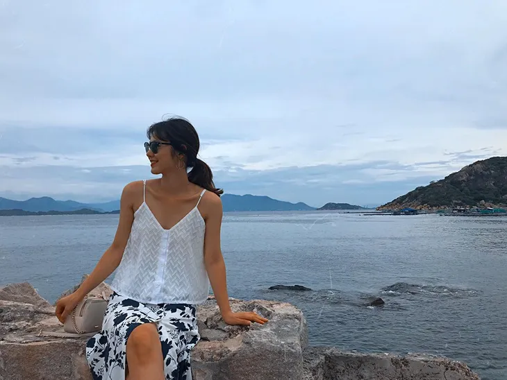Nhan sắc đời thường trẻ trung của nàng Nương phim Bán chồng - Ảnh 10. Nhan sắc đời thường trẻ trung của nàng Nương phim Bán chồng - Ảnh 10.