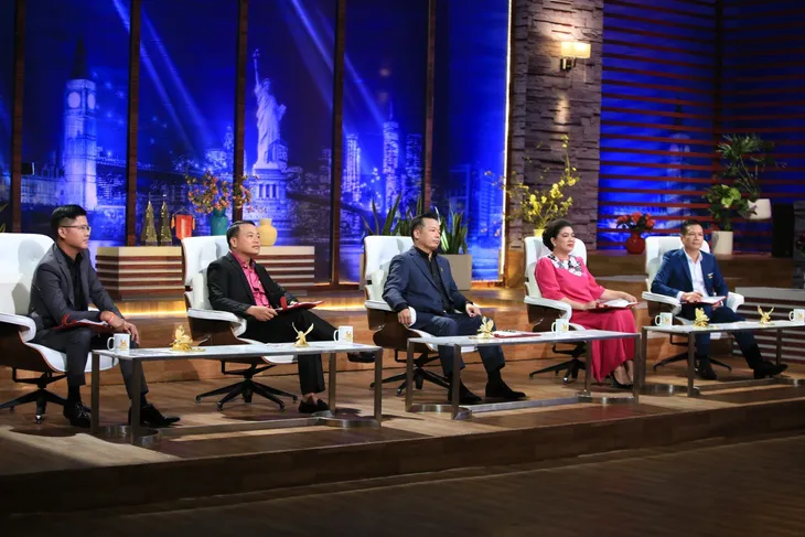 Shark Tank Việt Nam: Định giá không tưởng, startup khiến Shark Hưng “nổi giận” mắng điên rồ - Ảnh 3. Shark Tank Việt Nam: Định giá không tưởng, startup khiến Shark Hưng “nổi giận” mắng điên rồ - Ảnh 3.