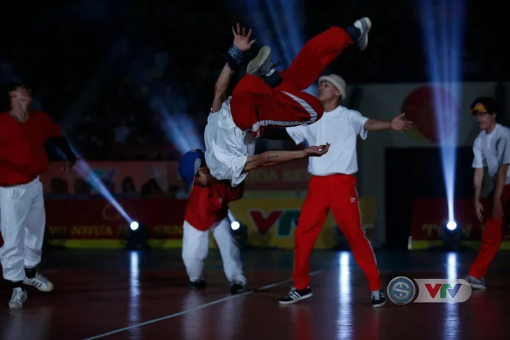 Ảnh: Những khoảnh khắc ấn tượng trong Lễ khai mạc Giải bóng chuyền nữ Quốc tế VTV Cup Tôn Hoa Sen 2019 - Ảnh 3. Ảnh: Những khoảnh khắc ấn tượng trong Lễ khai mạc Giải bóng chuyền nữ Quốc tế VTV Cup Tôn Hoa Sen 2019 - Ảnh 3.