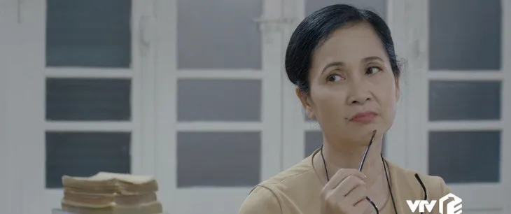 Những nhân viên gương mẫu - Tập 12: Mất ghế trưởng phòng, Nguyệt giở trò nói xấu, ly gián đồng nghiệp - Ảnh 5. Những nhân viên gương mẫu - Tập 12: Mất ghế trưởng phòng, Nguyệt giở trò nói xấu, ly gián đồng nghiệp - Ảnh 5.