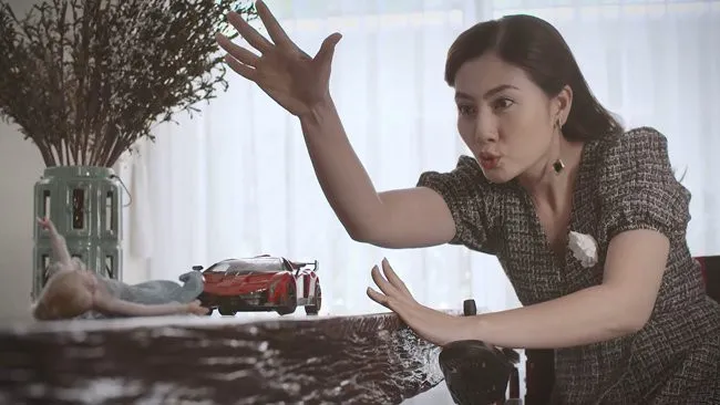Đây là nhân vật nữ duy nhất trong Bán chồng không có cảnh nóng - Ảnh 2. Đây là nhân vật nữ duy nhất trong Bán chồng không có cảnh nóng - Ảnh 2.