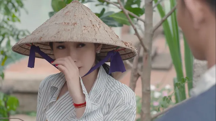 Bán chồng - Tập 13: Đang thắm thiết, Nương - Vui đứt dây đàn vì chiếc nhẫn của Hưng - Ảnh 2. Bán chồng - Tập 13: Đang thắm thiết, Nương - Vui đứt dây đàn vì chiếc nhẫn của Hưng - Ảnh 2.