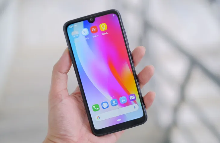 Cận cảnh smartphone dùng chip Snapdragon 215 đầu tiên của VinSmart - Ảnh 6.