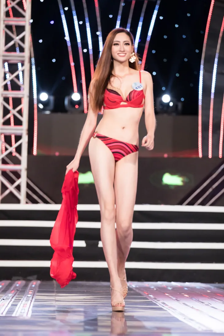 Hành trình từ cô gái 10x học giỏi trở thành tân Miss World Vietnam 2019 của Lương Thùy Linh - Ảnh 8. Hành trình từ cô gái 10x học giỏi trở thành tân Miss World Vietnam 2019 của Lương Thùy Linh - Ảnh 8.