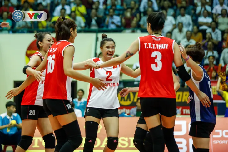 VTV Cup Tôn Hoa Sen 2019: Đội tuyển Việt Nam nhận thưởng 50 triệu đồng trước trận bán kết - Ảnh 2. VTV Cup Tôn Hoa Sen 2019: Đội tuyển Việt Nam nhận thưởng 50 triệu đồng trước trận bán kết - Ảnh 2.