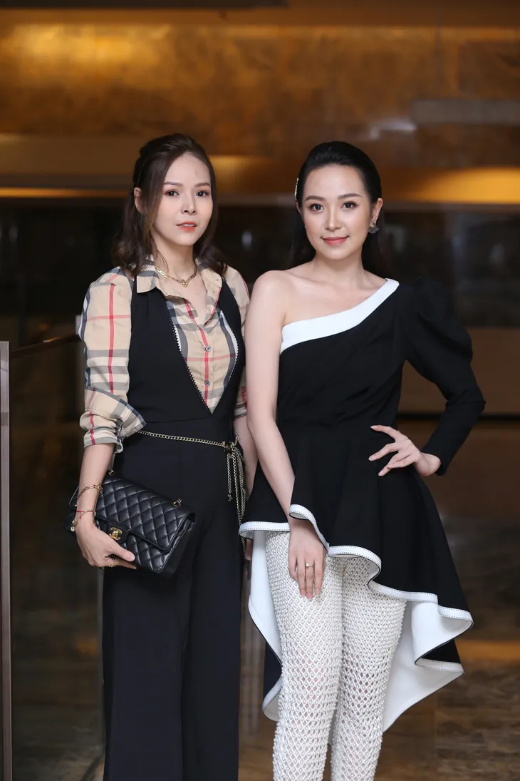 Dàn diễn viên xinh đẹp của Những nhân viên gương mẫu - Ảnh 10. Dàn diễn viên xinh đẹp của Những nhân viên gương mẫu - Ảnh 10.