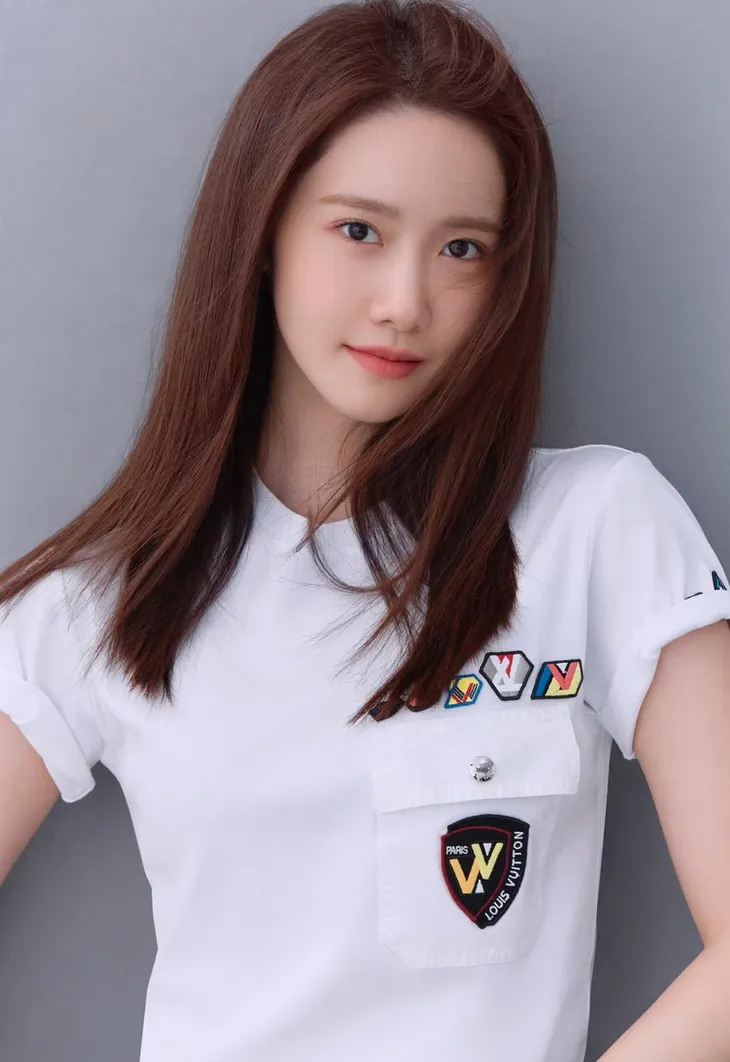 YoonA (SNSD) không sợ tuổi 30 - Ảnh 1.