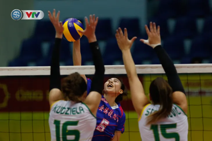 ẢNH: Những khoảnh khắc ấn tượng trong ngày thi đấu thứ 4 VTV Cup Tôn Hoa Sen 2019 - Ảnh 1. ẢNH: Những khoảnh khắc ấn tượng trong ngày thi đấu thứ 4 VTV Cup Tôn Hoa Sen 2019 - Ảnh 1.