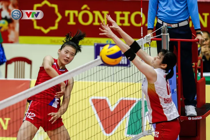 ẢNH: Những khoảnh khắc ấn tượng trong ngày thi đấu thứ 4 VTV Cup Tôn Hoa Sen 2019 - Ảnh 11. ẢNH: Những khoảnh khắc ấn tượng trong ngày thi đấu thứ 4 VTV Cup Tôn Hoa Sen 2019 - Ảnh 11.