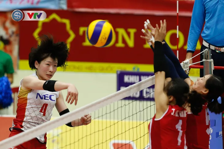 ẢNH: Những khoảnh khắc ấn tượng trong ngày thi đấu thứ 4 VTV Cup Tôn Hoa Sen 2019 - Ảnh 15. ẢNH: Những khoảnh khắc ấn tượng trong ngày thi đấu thứ 4 VTV Cup Tôn Hoa Sen 2019 - Ảnh 15.