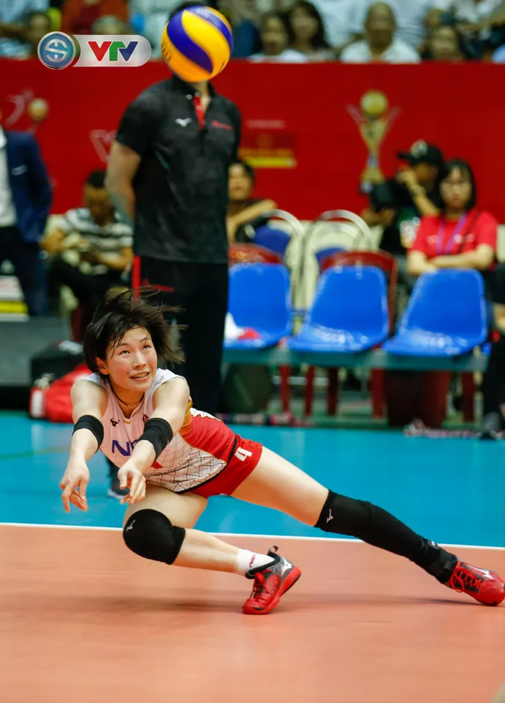 ẢNH: Những khoảnh khắc ấn tượng trong ngày thi đấu thứ 4 VTV Cup Tôn Hoa Sen 2019 - Ảnh 14. ẢNH: Những khoảnh khắc ấn tượng trong ngày thi đấu thứ 4 VTV Cup Tôn Hoa Sen 2019 - Ảnh 14.