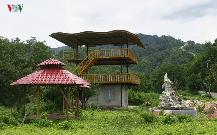 Bình Thuận: Khẩn trương xử lý các trạm dừng chân trái phép trên đèo Đại Ninh - Ảnh 3. Bình Thuận: Khẩn trương xử lý các trạm dừng chân trái phép trên đèo Đại Ninh - Ảnh 3.