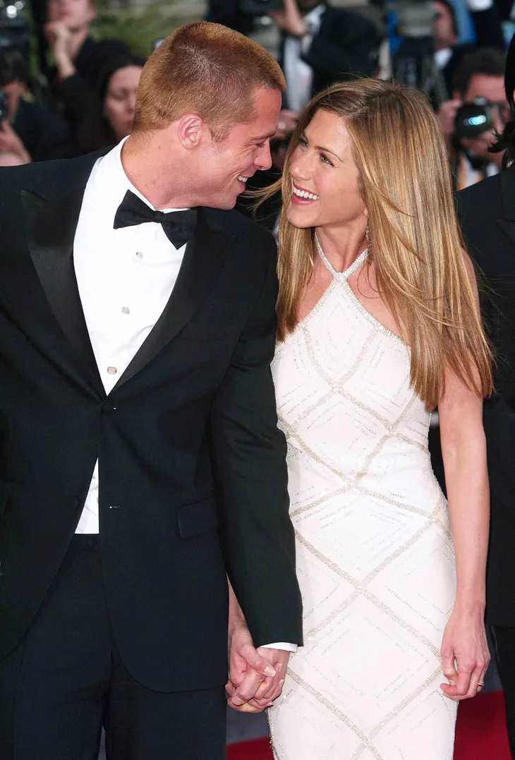 Brad Pitt vẫn giữ liên lạc với vợ cũ - Ảnh 1. Brad Pitt vẫn giữ liên lạc với vợ cũ - Ảnh 1.