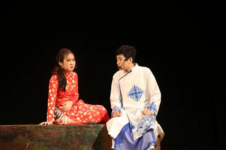 LSD On Stage 2019: Sân khấu kịch đầy cảm xúc từ học sinh THPT Amsterdam - Ảnh 2. LSD On Stage 2019: Sân khấu kịch đầy cảm xúc từ học sinh THPT Amsterdam - Ảnh 2.
