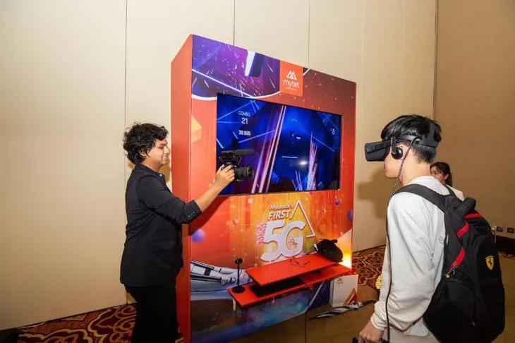Viettel là nhà mạng đầu tiên ra mắt công nghệ 5G tại tại Myanmar - Ảnh 1. Viettel là nhà mạng đầu tiên ra mắt công nghệ 5G tại tại Myanmar - Ảnh 1.