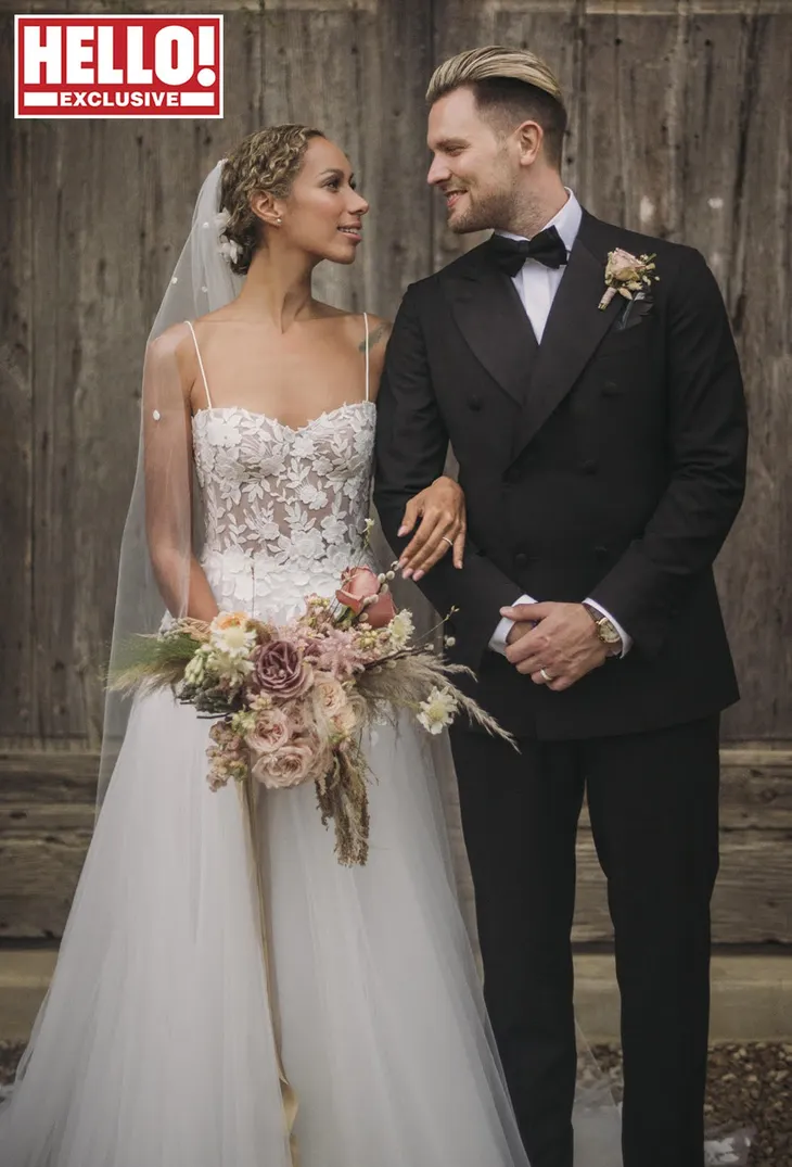 Leona Lewis hé lộ những hình ảnh chưa từng công bố trong đám cưới - Ảnh 4. Leona Lewis hé lộ những hình ảnh chưa từng công bố trong đám cưới - Ảnh 4.