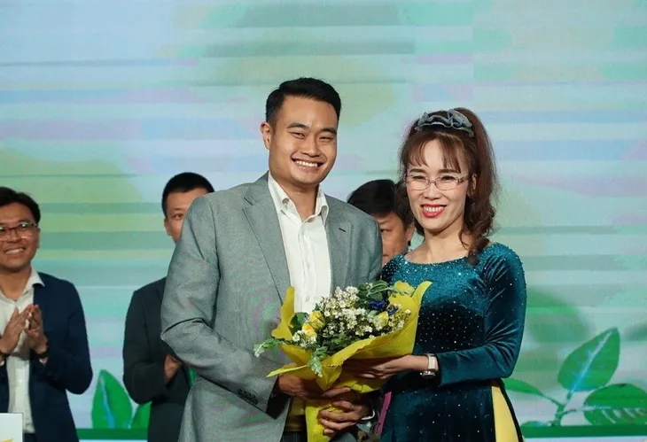 Grab, Vietjet và Swift 247 hợp tác cho phép giao nhận hàng Hà Nội - TP.HCM trong thời gian 5 giờ - Ảnh 1. Grab, Vietjet và Swift 247 hợp tác cho phép giao nhận hàng Hà Nội - TP.HCM trong thời gian 5 giờ - Ảnh 1.