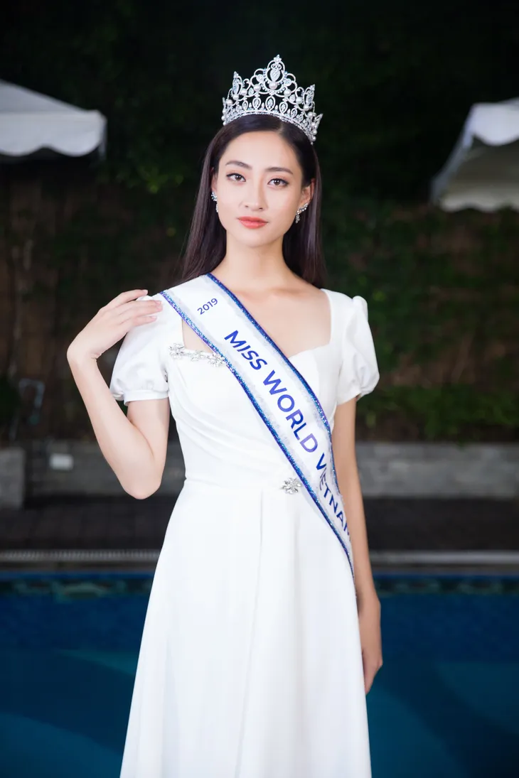 Trang chủ Miss World khen ngợi tân Hoa hậu Lương Thùy Linh của Việt Nam - Ảnh 8. Trang chủ Miss World khen ngợi tân Hoa hậu Lương Thùy Linh của Việt Nam - Ảnh 8.