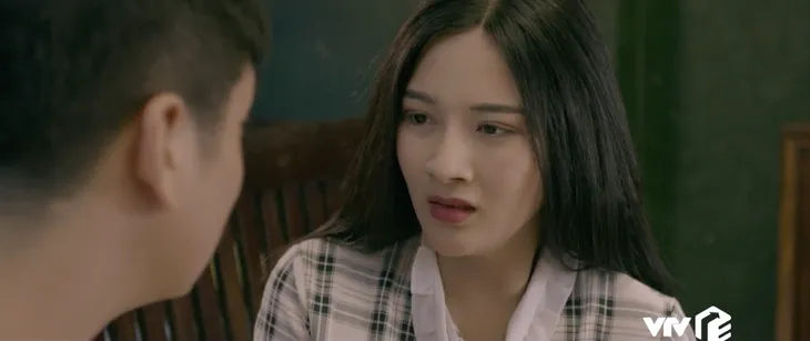 Hoa hồng trên ngực trái - Tập 1: Khi yêu nói lời ngon ngọt, cưới Khuê rồi, Thái lại coi vợ như ô sin - Ảnh 2. Hoa hồng trên ngực trái - Tập 1: Khi yêu nói lời ngon ngọt, cưới Khuê rồi, Thái lại coi vợ như ô sin - Ảnh 2.