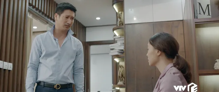 Hoa hồng trên ngực trái - Tập 1: Khi yêu nói lời ngon ngọt, cưới Khuê rồi, Thái lại coi vợ như ô sin - Ảnh 8. Hoa hồng trên ngực trái - Tập 1: Khi yêu nói lời ngon ngọt, cưới Khuê rồi, Thái lại coi vợ như ô sin - Ảnh 8.